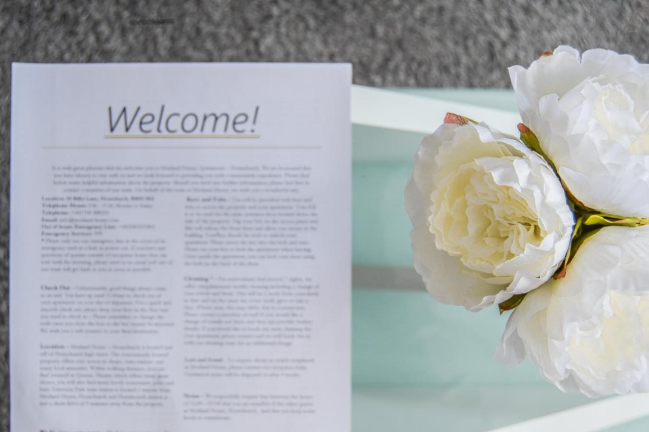 Morland Apartments - Hornchurch ロンドン エクステリア 写真